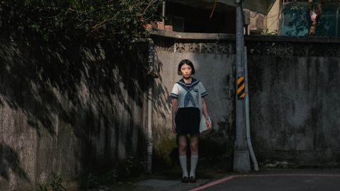 冷调柔雾人像